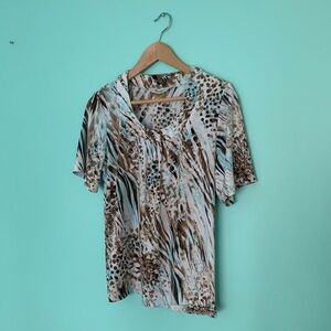Women’s Top - Short Sleeve